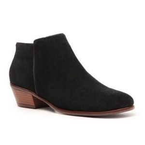 Crown Vintage • Black Tabitha Ankle Booties Sz 9.5